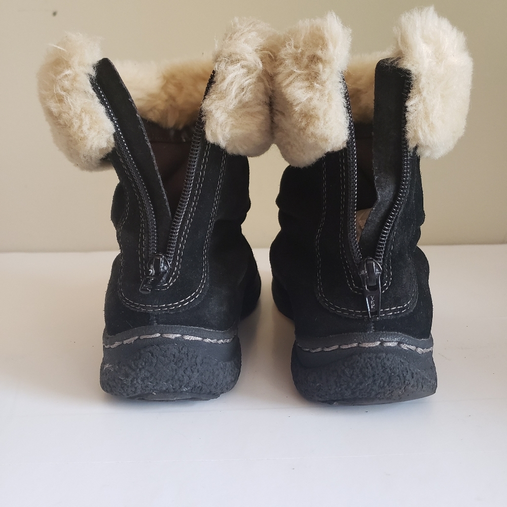 Earth Origins Black Suede Leather White Faux Fur Trim Winter Ankle Boots Size 7 - Picture 5 of 9